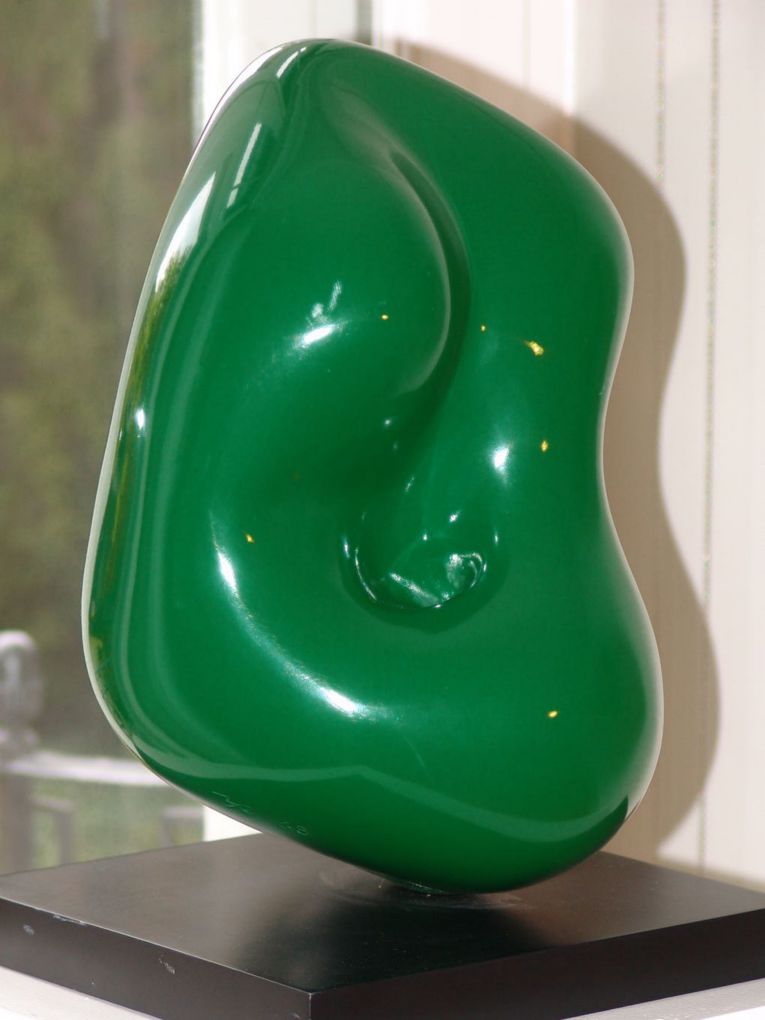 Margo: Amiana, 1968, Polyester, grün lackiert, 24,5 x 22,5 x 33,5(H)cm