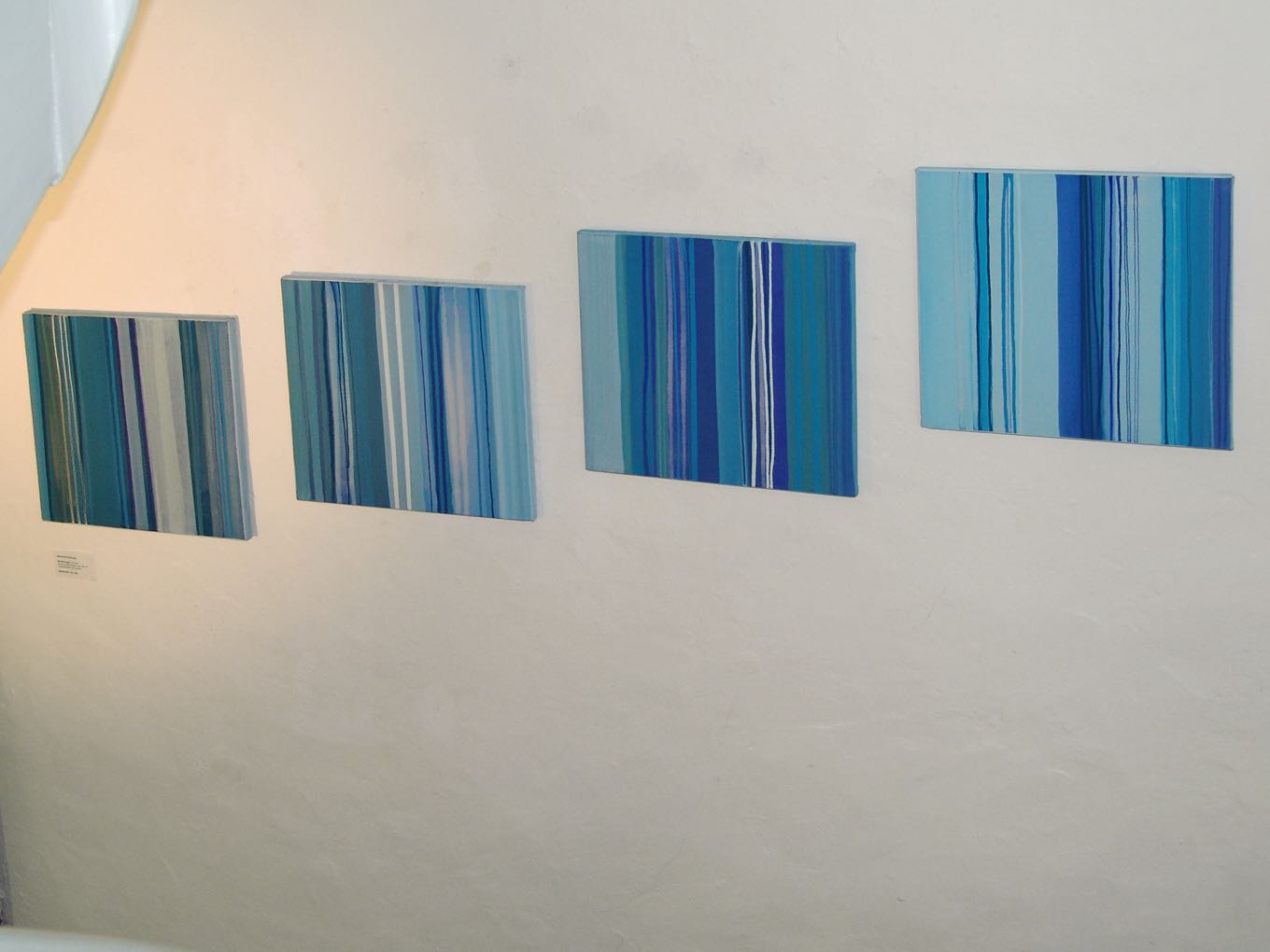 Alexandra Kaminski: Streifenfugen 1–4, 2007, Acryl auf Baumwolle, 40 x 40cm